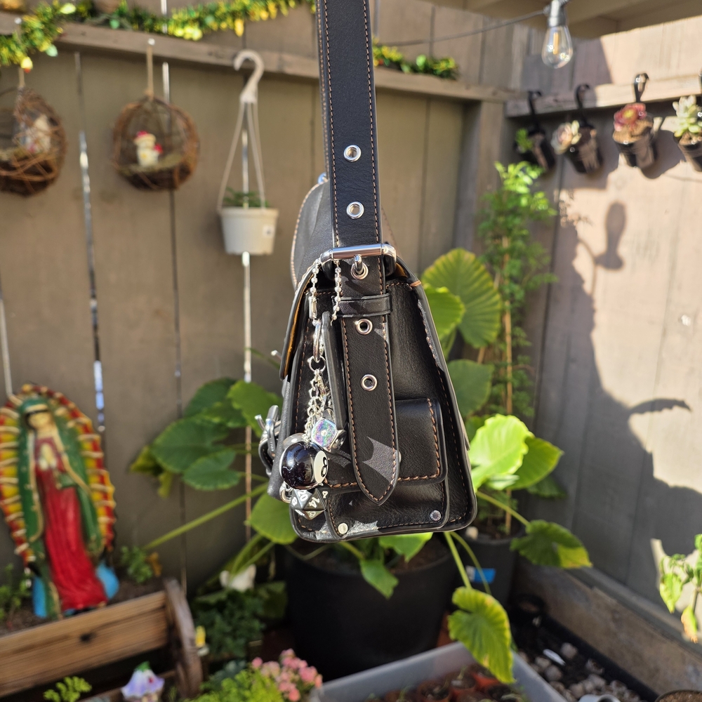 Coach Western Tabby - Picture 2 of 10